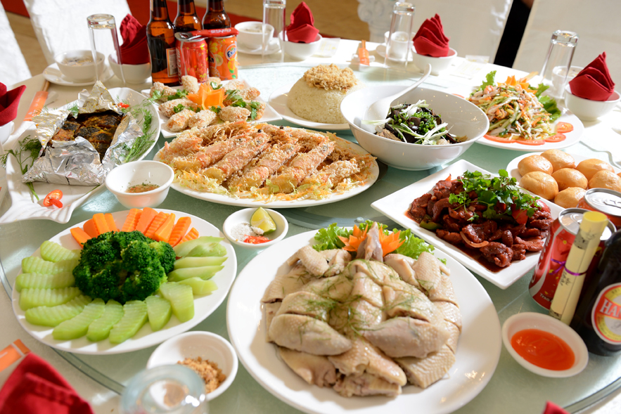 Dịch vụ nấu cỗ tại nhà Bình Tân chuyên nghiệp